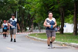 BIB: 8590
                            <button type="button" onclick="openModal(4727764)" class="btn btn-primary btn-sm float-right btn-popup" data-toggle="modal" data-target=".modal-high-quality">
                        <i class="fas fa-shopping-cart"></i> Add to Cart
                    </button>
                                            <button type="button" onclick="isThisMe(4727764, true)" class="btn btn-success btn-sm float-right btn-popup btn-isme hidden" data-toggle="tooltip" data-placement="bottom" title="นี่คือรูปของคุณใช่ไหม คลิกที่นี่เพื่อเอาเข้าอัลบั้ม">
                        <i class="fas fa-plus"></i> Add to album
                    </button>
                    <button type="button" onclick="isThisMe(4727764, false)" class="btn btn-warning btn-sm float-right btn-popup btn-isnotme hidden">
                        <i class="fas fa-ban"></i> Remove from album
                    </button>